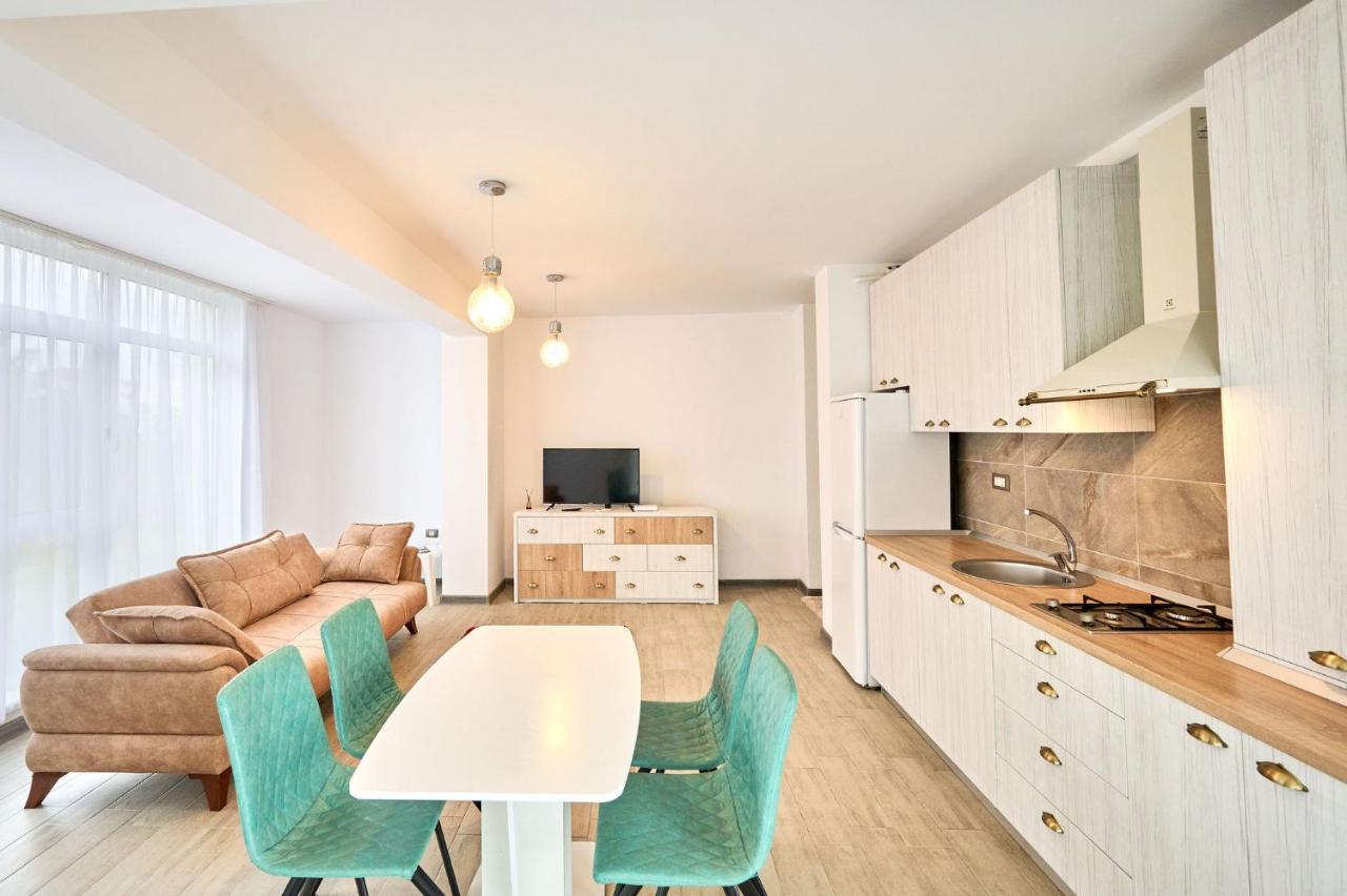 Fancy Apartment In Spa N Pool Beach Resort Mamaia Eksteriør billede