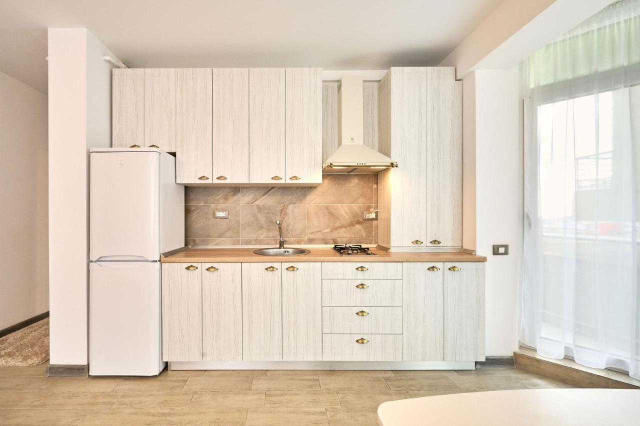 Fancy Apartment In Spa N Pool Beach Resort Mamaia Eksteriør billede