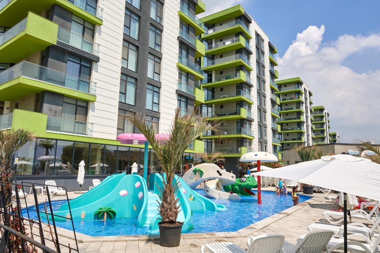 Fancy Apartment In Spa N Pool Beach Resort Mamaia Eksteriør billede